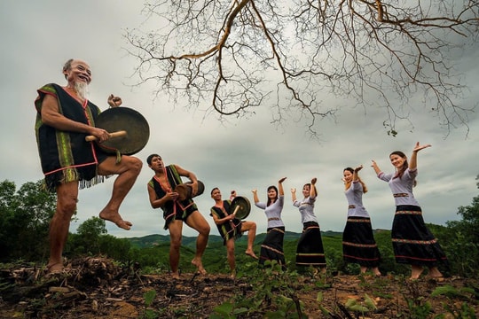 Phát huy tiềm năng, lợi thế địa phương