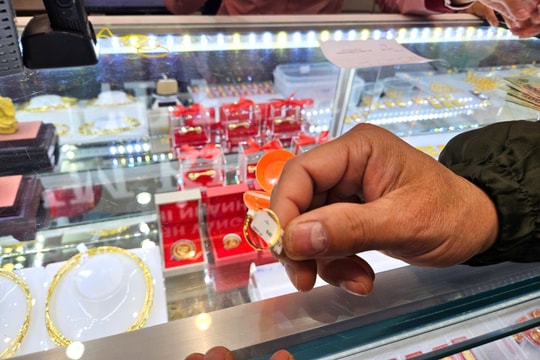 Giá vàng hôm nay 14/7/2025: FED sắp cắt lãi suất, giá vàng trong nước và thế giới chuẩn bị cho cơn bão giá sắp tới