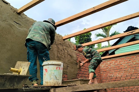 Ban Chỉ huy Phòng thủ khu vực 3 - Trà My ra quân làm công tác dân vận