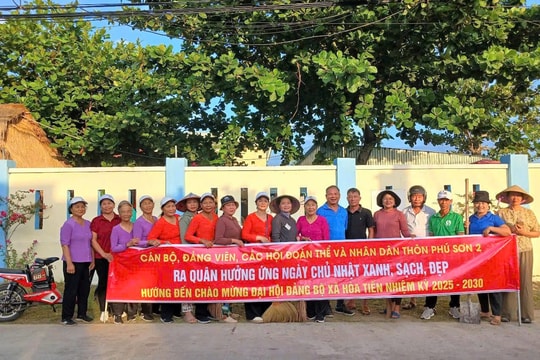 Sôi nổi hoạt động chào mừng đại hội Đảng các cấp