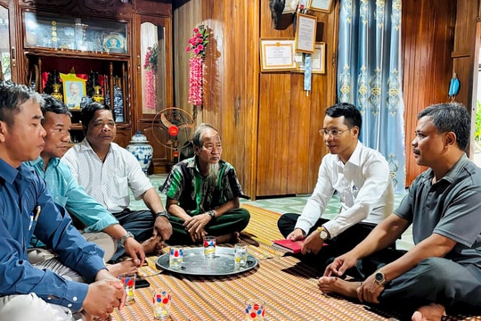 Về với dân...
