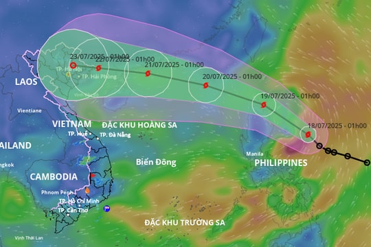 Theo dõi diễn biến của áp thấp nhiệt đới gần Biển Đông để chủ động ứng phó