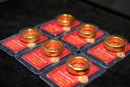 Dự báo giá vàng ngày mai 19/7/2025 SJC có tiến thêm bước nữa khi Fed chưa vội cắt lãi suất