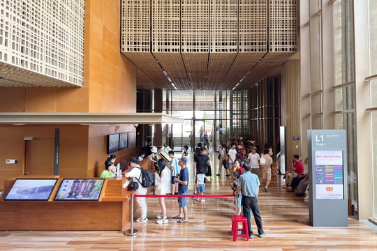 Da Nang museums offer discounted tickets for locals, students