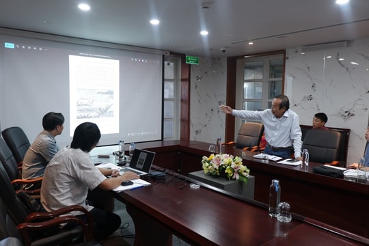 Lấy ý kiến chuyên gia về Đề cương nội thất trưng bày và vị trí xây dựng kỳ đài Thành Điện Hải