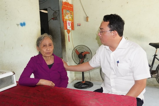 Phát triển bền vững từ lòng dân và sức dân