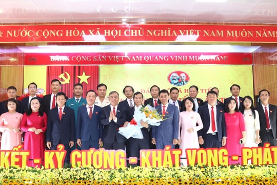 Xây dựng xã Hòa Tiến trở thành phường, hướng đến đô thị vệ tinh