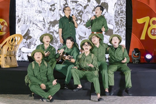 Học phần đặc biệt tri ân người có công