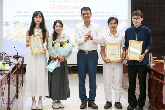 Trao giải cuộc thi ý tưởng trang trí hoa và điện chiếu sáng, thiết kế linh vật và biểu tượng trang trí phục vụ Tết Bính Ngọ 2026