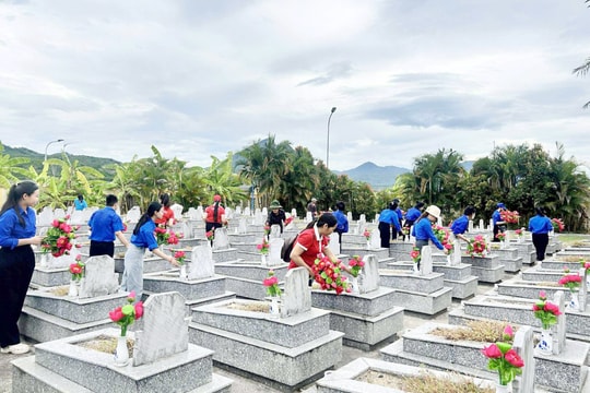 Trọn vẹn nghĩa tình với người đi trước