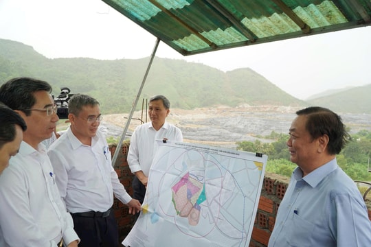 Phó Chủ tịch Quốc hội Lê Minh Hoan: Đà Nẵng tích cực kêu gọi doanh nghiệp và du khách đồng hành kiến tạo công nghiệp sinh thái, bảo vệ môi trường