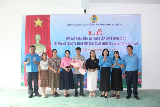 Thành lập Công đoàn cơ sở đầu tiên trong các khu công nghiệp sau hợp nhất