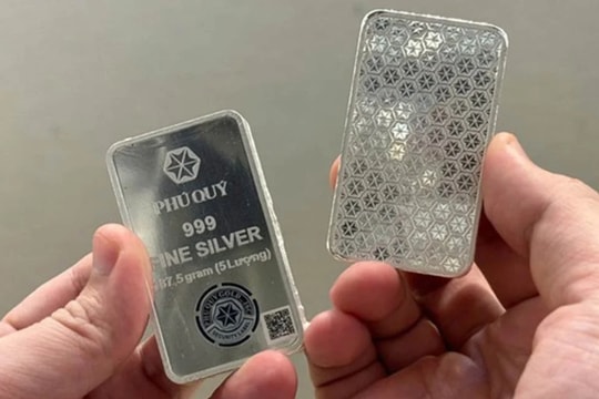 Giá bạc hôm nay 28/7: Ổn định sau ba phiên giảm liên tiếp