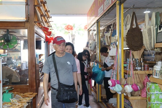 Quan tâm đầu tư, quản lý chợ truyền thống