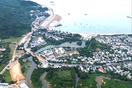 Xây dựng văn kiện phù hợp tình hình mới