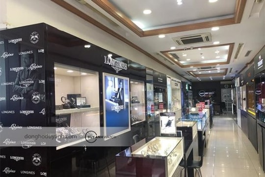 Địa chỉ mua đồng hồ nam chính hãng tại Việt Nam