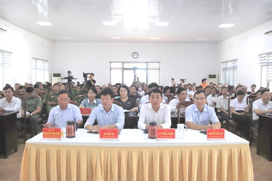 Hòa Tiến quán triệt nghị quyết Đại hội đại biểu Đảng bộ xã lần thứ I