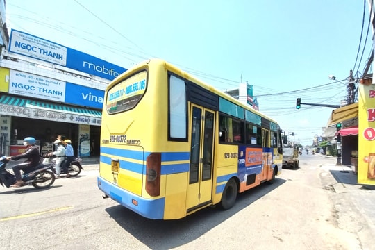 Cần khôi phục các tuyến buýt về vùng ven thành phố Đà Nẵng