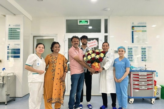 Da Nang: Indian tourist survives drowning scare thanks to swift response