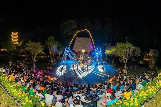 Văn hóa - con người: Trái tim của thành phố mới