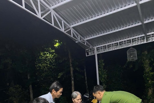 Gõ cửa từng nhà làm căn cước công dân