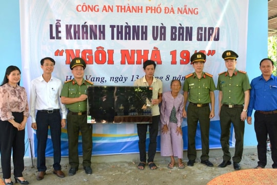 Khánh thành “Ngôi nhà 19/8” tặng gia đình chính sách tại xã Hòa Vang