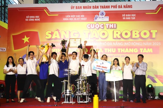 Trường THPT Thanh Khê vô địch cuộc thi sáng tạo Robot DERICHS 2025