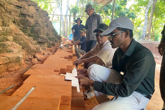 Hợp tác quốc tế trong bảo tồn di sản văn hóa Chăm