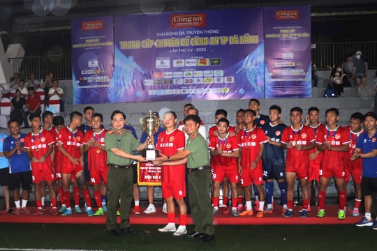Hiếu Hoa – Quahaco FC vô địch Giải bóng đá truyền thống tranh cúp Chuyên đề Công an thành phố Đà Nẵng