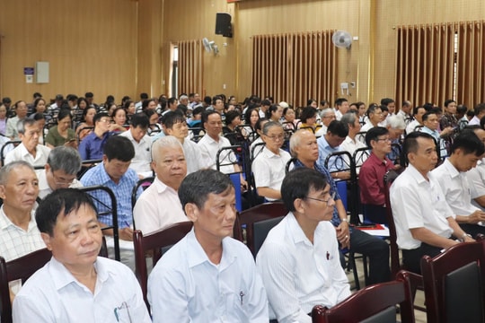 Thông tin thời sự cho hơn 300 cán bộ, đảng viên phường An Khê