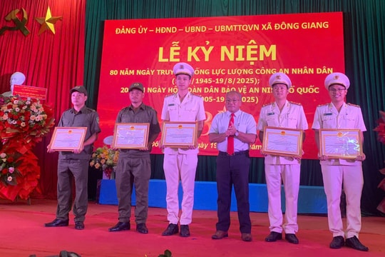 Đông Giang kỷ niệm 80 năm Ngày truyền thống Công an nhân dân và 20 năm Ngày hội toàn dân bảo vệ an ninh Tổ quốc