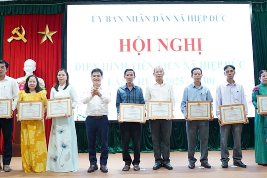 Hội nghị điển hình tiên tiến xã Hiệp Đức lần thứ I