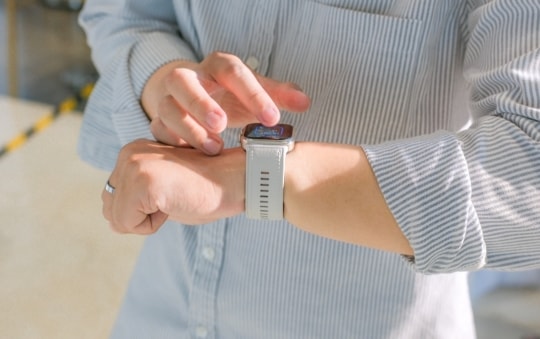 Cellphone chia sẻ cách sử dụng đồng hồ đo huyết áp hiệu quả