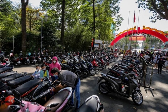 Danh sách tổng hợp bãi gửi xe ô tô, xe máy để xem diễu binh, diễu hành dịp Quốc khánh 2/9
