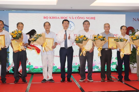 Gặp mặt cán bộ hưu trí nhân kỷ niệm 80 năm ngành khoa học công nghệ, bưu chính viễn thông