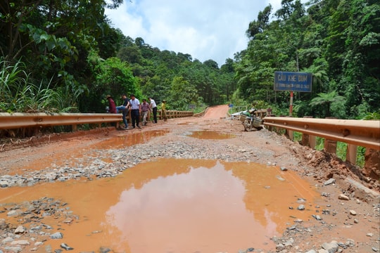 Hạn chế lưu thông trên quốc lộ 14D trong thời gian bão số 5 hoạt động