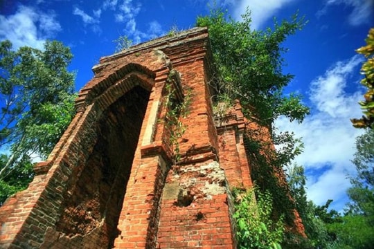 [VIDEO] 1,000-year-old Bang An Tower: A unique architectural work of Cham people