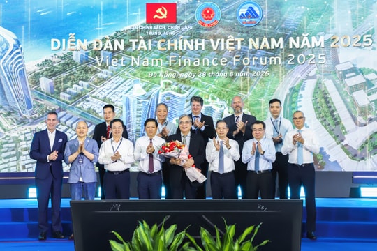 Da Nang eyes building a financial center with international competitiveness