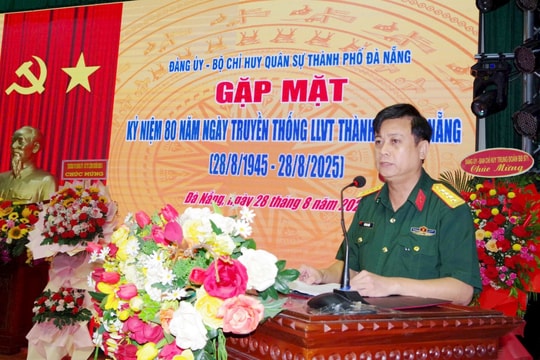Lực lượng vũ trang thành phố Đà Nẵng gặp mặt kỷ niệm 80 năm ngày truyền thống