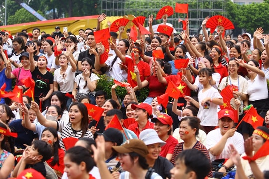 Chi tiết thông tin tặng 100.000 đồng/người cho toàn dân ăn Tết Độc lập