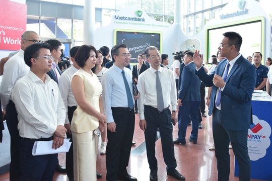 Khai mạc Tuần lễ Tài chính và Công nghệ Đà Nẵng năm 2025