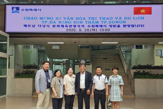 SHB Đà Nẵng tăng cường hợp tác với đội bóng Hàn Quốc