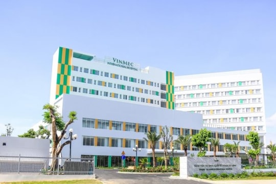 TS.BS Quách Hữu Trung - Người “gieo hạt” đổi mới cho y tế miền Trung và hành trình tại Vinmec Đà Nẵng