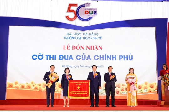 Trường Đại học Kinh tế tổ chức kỷ niệm 50 năm thành lập