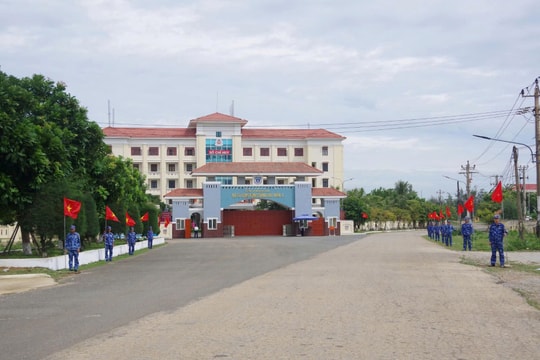 Công trình “Đường cờ tháng Tám” của tuổi trẻ Hải đoàn 21