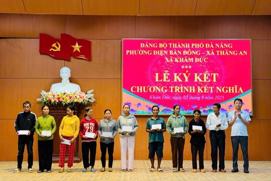 Phường Điện Bàn Đông và xã Thăng An kết nghĩa với xã Khâm Đức