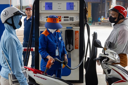 Giá xăng dầu hôm nay 5/9: Xăng dầu trong nước đồng loạt tăng
