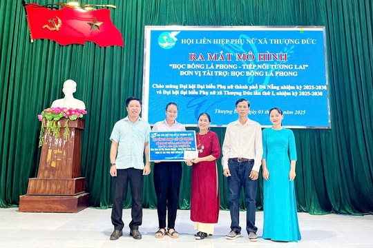 Nhiều suất học bổng tặng học sinh, sinh viên xã Thượng Đức