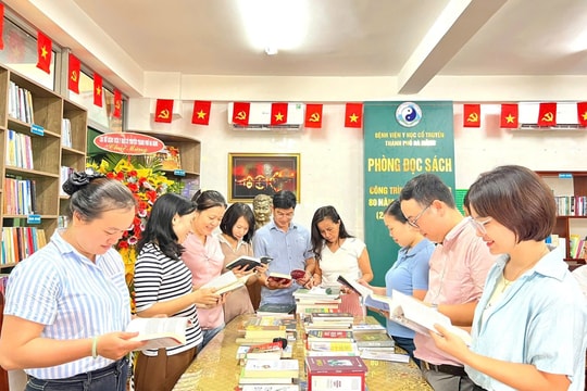 Xây dựng văn hóa y học cổ truyền ngày càng giàu bản sắc