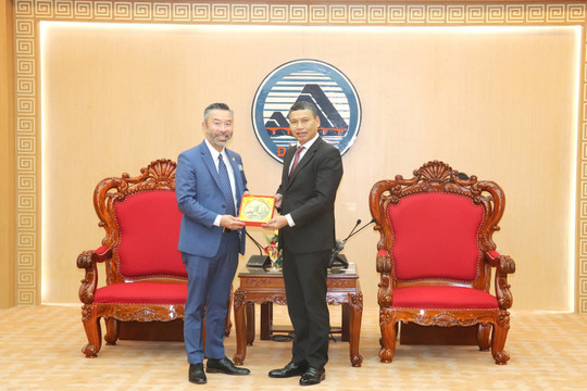 Da Nang proposes hi-tech cooperation with Oregon (USA)